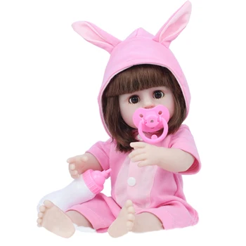 Мини Реалистична Кукла Reborn Baby Doll Бебе Момче на Хибернация, Другар По Игри на Тъканта, Кукла с Дрехи Реалистична Облечена Детска Играчка Подарък За Рожден Ден