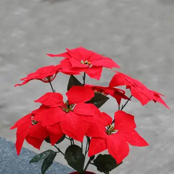 В Момента На Докосване На Фланелен Изкуствени Коледни Цветя Червена Коледна Звезда Храсти Букети Коледно Дърво, Декорация На Централно Място Коледен Декор